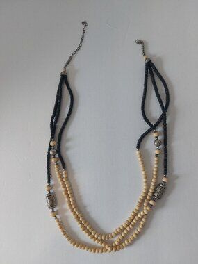 Angels Lair Found Treasure: 2010 Kazuri Nairobi Artisan Piece